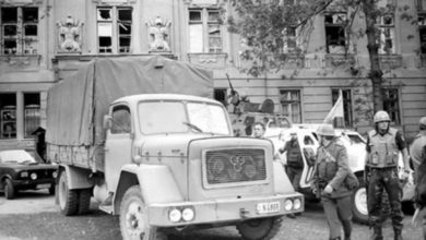 Photo of Dobrovoljačka 1992. godine i sjećanje na čuveno “Ne pucaj”
