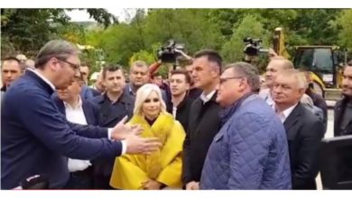 Photo of Srbija / Vučić učio matematiku direktora Puteva: Video postao hit