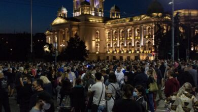Photo of Demonstracije u Beogradu – izliv kolektivne frustracije