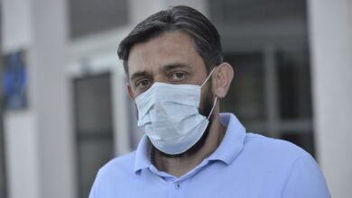 Photo of Dr. Zalihić nakon smrti mlade majke: Spavaju li mirno negatori koronavirusa, zagovarači teorija zavjere, politički profiteri