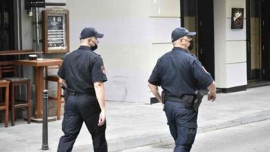 Photo of Kontrole policije: Umjesto u izolaciji, on na kahvi; Nekima je glupo nositi masku, ima ih koji počnu bježati