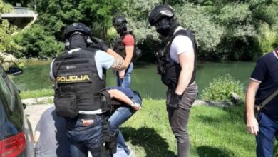 Photo of Mevludin Melunović i Elvir Duranović koji su bez dozvole prodavali lijekove, gdje su uhvaćeni u Novom Goraždu priznali krivicu