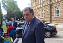 Photo of Veličao zločinca Ratka Mladića: Tužilaštvo BiH vrši provjere po krivičnoj prijavi protiv Dodika