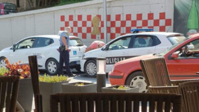 Photo of Neuobičajena saobraćajna nesreća: Sudarila se vozila autoškole i policije