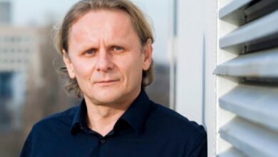 Photo of Svjetski naučnik Ivan Đikić: Više ni testiranja ne mogu pomoći, virus se masovno širi!