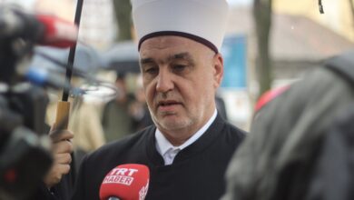 Photo of Kavazović: Bliska prošlost poučila nas je da su dogovori bez Bošnjaka o BiH pogubni za region