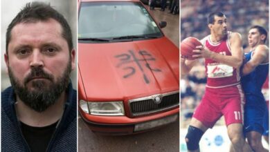 Photo of Dragan Bursać o ispisanom sramnom grafitu na vozilu legende Tuzle