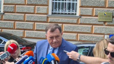 Photo of Dodikova slamka spasa između “ne” i “da”: Na vlast je došao obećavajući secesiju, tako i odlazi