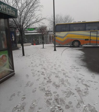 Photo of Snijeg osvanuo na Ilidži, minus pet stepeni