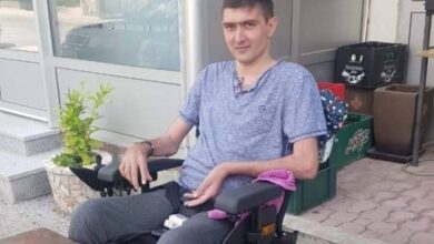 Photo of Mladi Fočak Nemanja Starović preminuo od korone