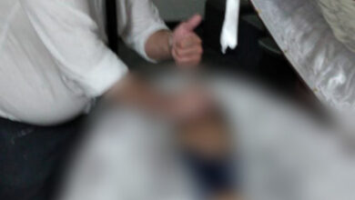 Photo of Objavio fotografiju s mrtvim Maradonom, pa odmah dobio otkaz
