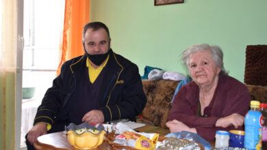 Photo of Poštar heroj: Spasio sugrađanki život dok je dijelio penziju