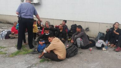 Photo of Grupa migranata, među kojima ima djece, nakon 20 dana lutanja šumama stigla u Goražde