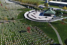 Photo of Brojna udruženja žrtava genocida reagovala na četnički incident ispred Memorijalnog centra u Potočarima