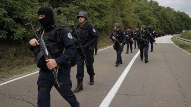 Photo of Blokade i prijetnje: Sve veće napetosti na Kosovu