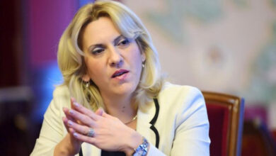 Photo of Osoba koja je na američkoj crnoj listi zbog podrivanja Dejtona predlaže Trumpa za Nobelovu nagradu za mir