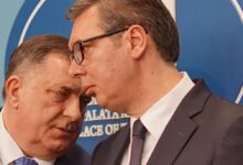 Photo of Vučić se želio vidjeti s Dodikom u Beogradu prije puta u Brisel, ali je završilo telefonski uz poruku: Situacija je sve teža