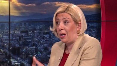 Photo of Ministrica Đapo pojasnila: Ko sve ima pravo na vaučere u Federaciji BiH