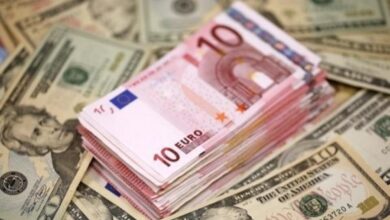 Photo of Zašto euro tako loše stoji u odnosu na dolar?