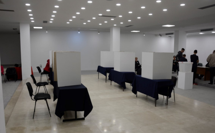 Photo of Ponovno brojanje listića za predsjednika i potpredsjednike RS počinje u četvrtak
