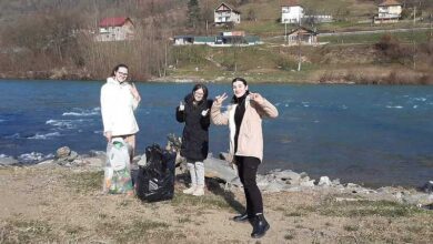 Photo of Učenici iz Sadbe kod Goražda prodavali plastičnu ambalažu i prikupili novac za Tursku i Siriju