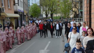 Photo of Porodice šehida i poginulih boraca iz cijele FBiH i Brčkog okupile se u Goraždu