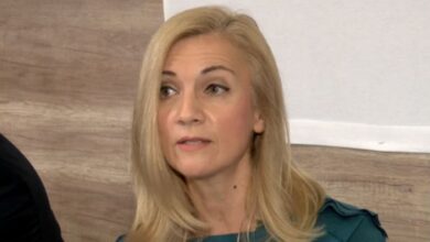 Photo of Jurišić: Novi tim za pregovore, ako smije nek onda negira genocid