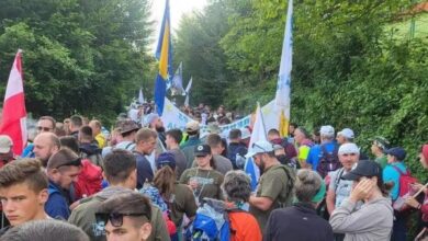 Photo of Krenuo Marš mira iz Nezuka: Više od 5.000 učesnika odaje počast žrtvama genocida nad Bošnjacima u Srebrenici