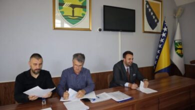 Photo of POTPISANI UGOVORI SA 21 KORISNIKOM U OKVIRU PROJEKTA KOJI REALIZUJE GRAD GORAŽDE U SARADNJI SA CARITAS BIH