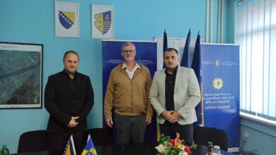 Photo of Ured za borbu protiv međunarodne trgovine narkoticima donirao informatičku opremu MUP-u BPK Goražde
