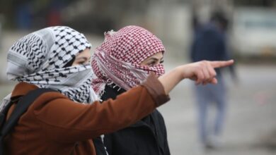 Photo of Šta simbolizira palestinska kufija: Više od marame i modnog detalja