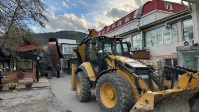 Photo of Vjetar odnio krov s hotela u Foči, nema povrijeđenih