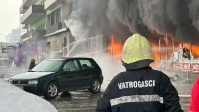 Photo of Veliki požar na sarajevskoj pijaci Heco