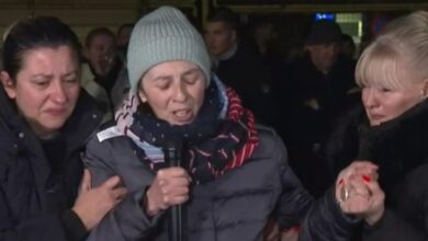 Photo of Bolno obraćanje majke ubijenog Farisa: “Kažem mu: ‘Sine, nemoj izlaziti…’ Nikad mi se više nije vratio!”
