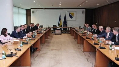 Photo of Trojka se sastala s ambasadorima PIC-a: Međunarodni angažman je šansa za izlazak iz krize