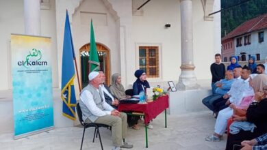 Photo of U haremu džamije Sinan- begove džamije u Čajniču:Promovisana knjiga o nepoznatim detaljima iz bogate prošlosti Čajniča i okoline