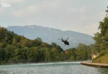 Photo of Helikopteri OS BiH gase požare u Bihaću, Kalesiji, Drvaru i Prozor-Rami