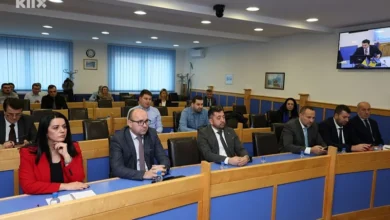 Photo of Nije bilo kvoruma za vanrednu sjednicu Skupštine BPK: Zastupnici većine nisu došli, opozicija uputila kritike
