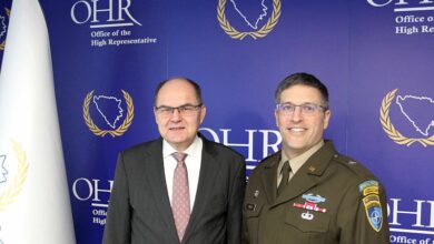 Photo of Christian Schmidt održao sastanak s komandantom NATO-a u BiH: Razgovarali o sigurnosnoj situaciji