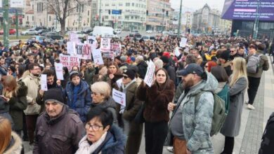 Photo of Masovni protesti ispred Parlamenta BiH: Studenti dižu glas protiv neodgovornosti, nerada i korupcije