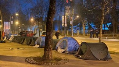 Photo of Šatori sa Dodikovim pristalicama nestali u noći, ostao je nered