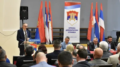 Photo of SDS preuzima inicijativu: Kreće se u formiranje “Vlade u sjeni”