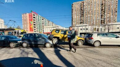 Photo of Čak 10 automobila učestvovalo u lančanom sudaru na Pofalićima