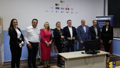 Photo of Svečano otvoren kabinet “Emka Bosnia” u JU Srednjoj stručnoj školi “Džemal Bijedić”