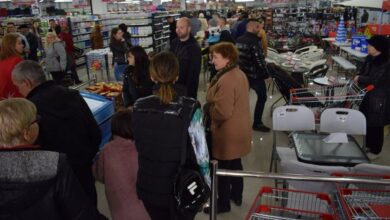 Photo of Dok se priča o ukidanju neradne nedjelje u FBiH, njeno uvođenje sve češća tema u RS: Mišljenja su podijeljena