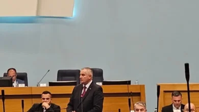 Photo of Nije majka Muju klela što se kladio nego što se vadio: Vlada RS-a ima objašnjenje za Viškovićev ispad
