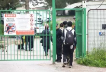 Photo of Velika akcija na Ilidži: U ilegalnim smještajima pronađena 72 migranta, izmješteni u kamp Blažuj