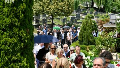 Photo of Profesor Željko Šain sahranjen u Sarajevu na Gradskom groblju “Bare”
