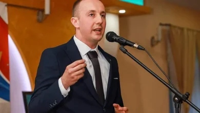 Photo of SDS protiv uvođenja rezervnog sastava policije: Luđačka ideja velikog vođe, narod je izbezumljen