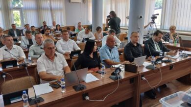Photo of Šta će biti sa projektom Trga branilaca u Goraždu?Izvođači krive nadzor, Imamoviću naloženo da formira arbitražnu komisiju